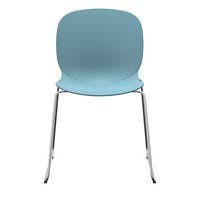 Staplingsbar stol Noor, benstativ ljusgrå medar, helt sittskal av ljusblå PP, filttassar och kopplingsbeslag