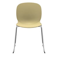 Staplingsbar stol Noor, benstativ ljusgrå medar, helt sittskal av gul PP, filttassar och kopplingsbeslag