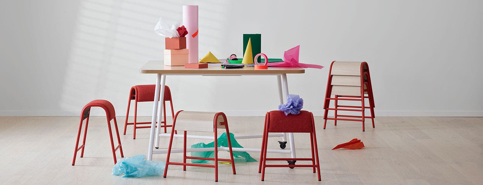 fullWidthBannerBlock.imageAltText