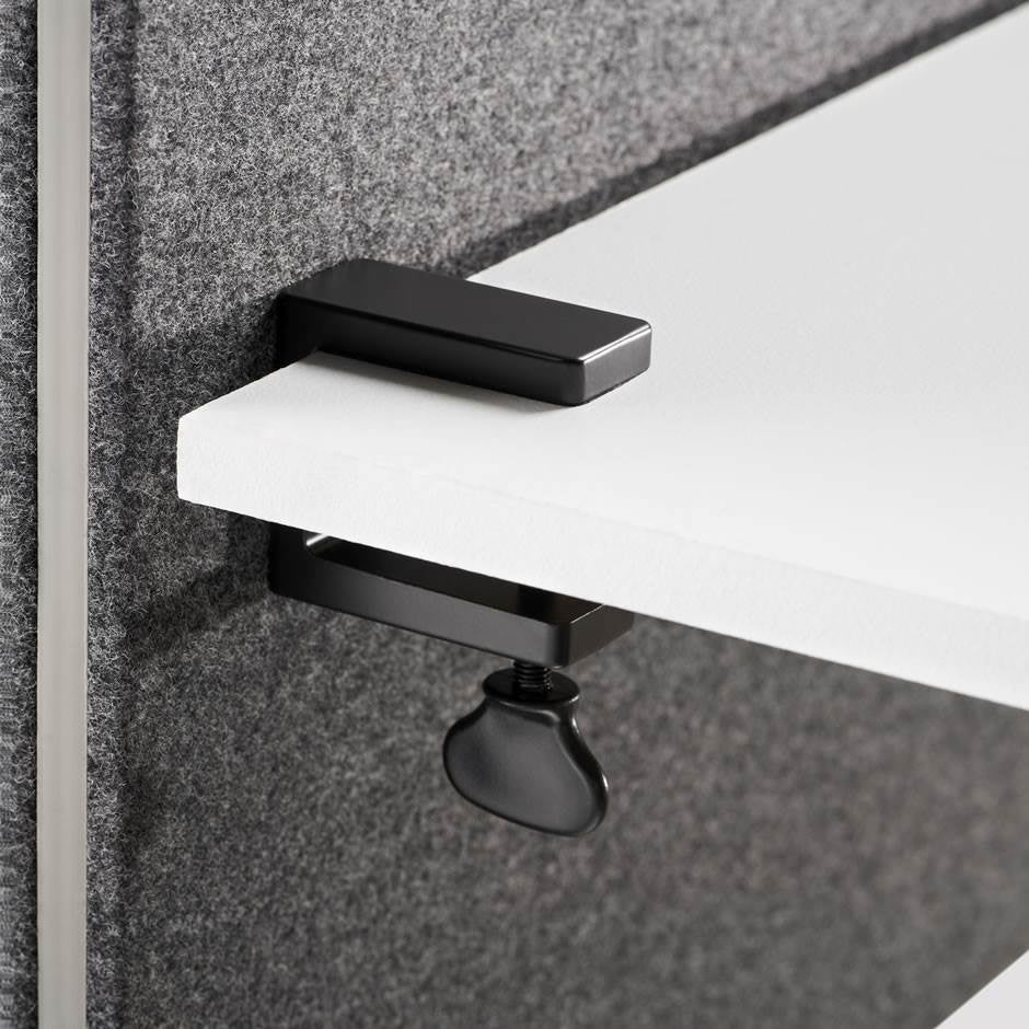 Bordsbeslag Ease, för Bordsskärm Edge, frontmontering (skärmhöjd 700 mm), par