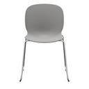 Staplingsbar stol Noor, benstativ ljusgrå medar, helt sittskal av ljusgrå PP, filttassar